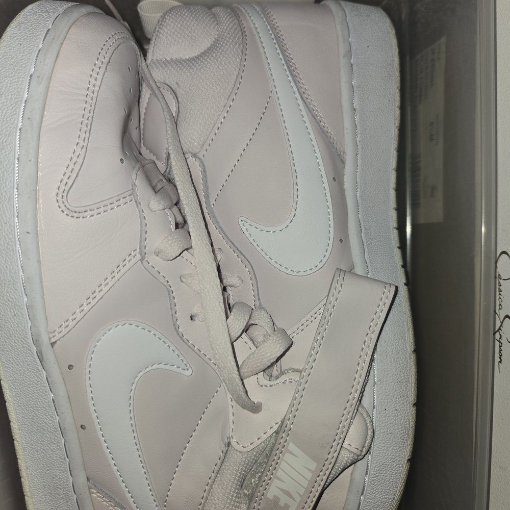 Nike Women's Athletic Shoes in Light Pink and White